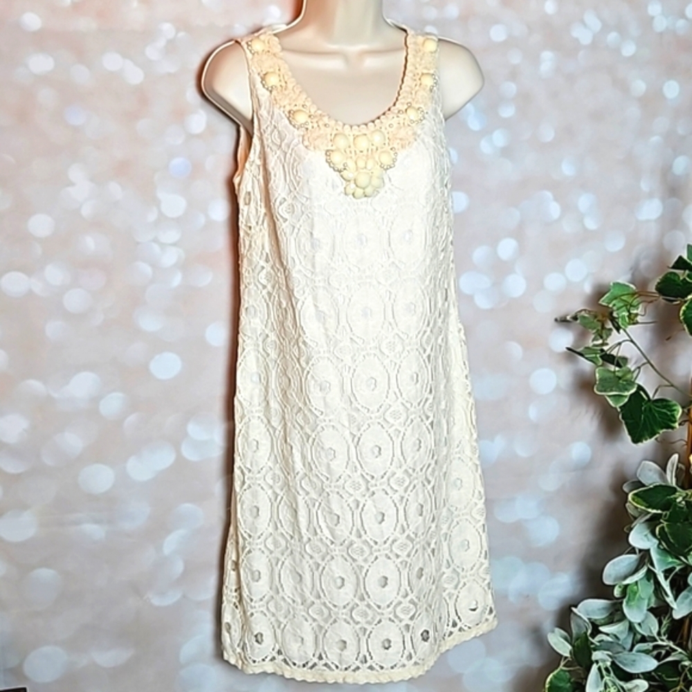 Ronni Nicole | Cream Lace and Jeweled Sleeveless Fitted Dress